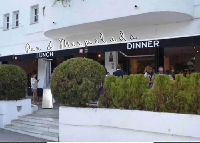 Modern 2 Bedroom In Marbella Real