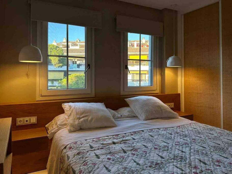 Modern 2 Bedroom In Real *