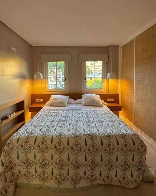 Apartamento Modern 2 Bedroom In Real